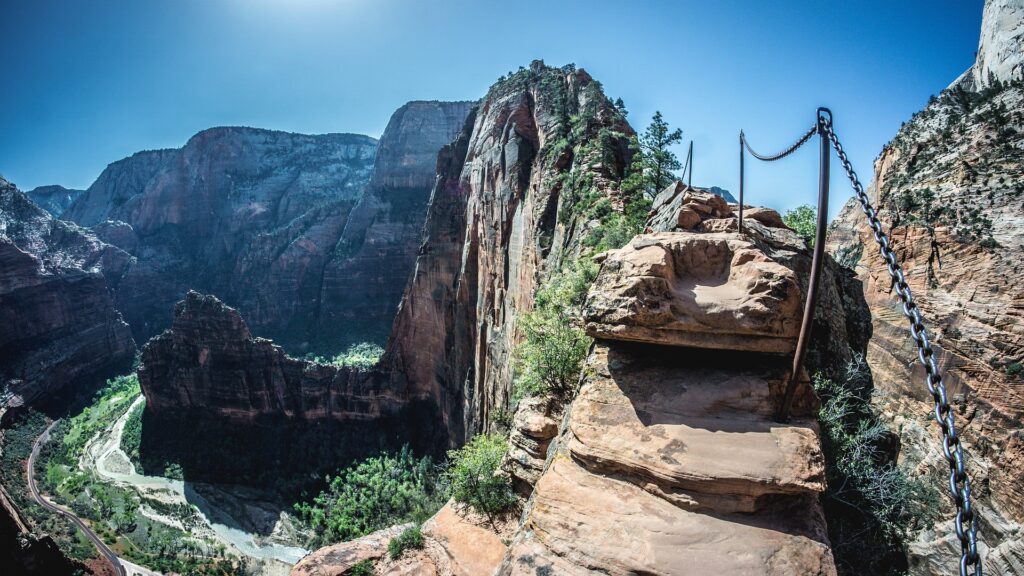 Chain and redrock near the top of Angels landing