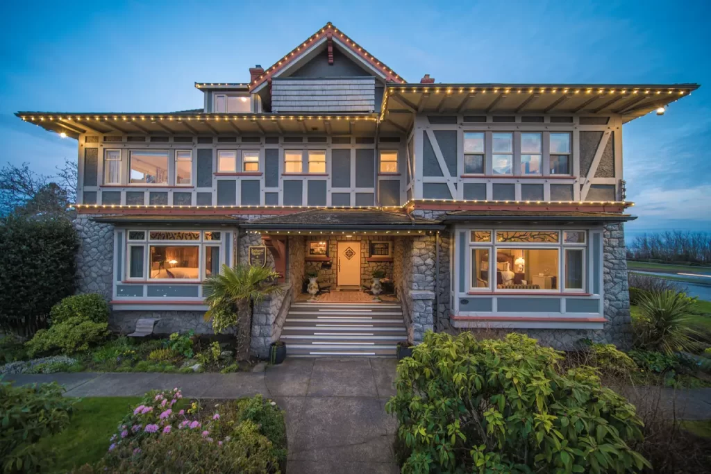 Charming seaside bed and breakfast in Victoria BC